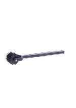 Load image into Gallery viewer, Master Series Spiked 5 Row Pinwheel
