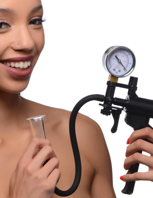 Ad for the  Size Matters Clitoris Pumping System from XR Brands.