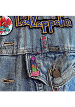 Load image into Gallery viewer, Alien Nation Enamel Pin - Lick Of The Lair
