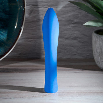 Front view of the Evolved Robust Rumbler Silicone Rechargeable Vibrator.